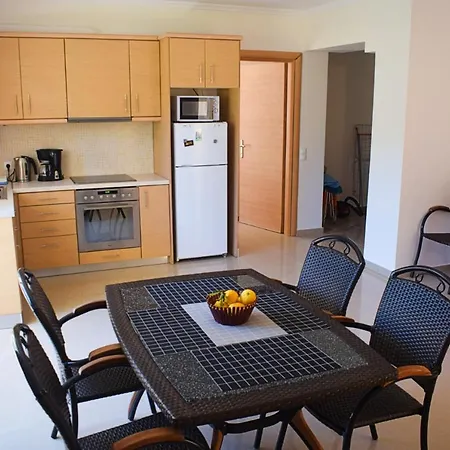 Apartment Pounentes Tolo
